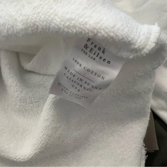 NEW FRANK & EILEEN TEE LAB WHITE ANNA LONG SLEEVE CAPELET FLEECE SWEATSHIRT SZ M - Picture 2 of 10